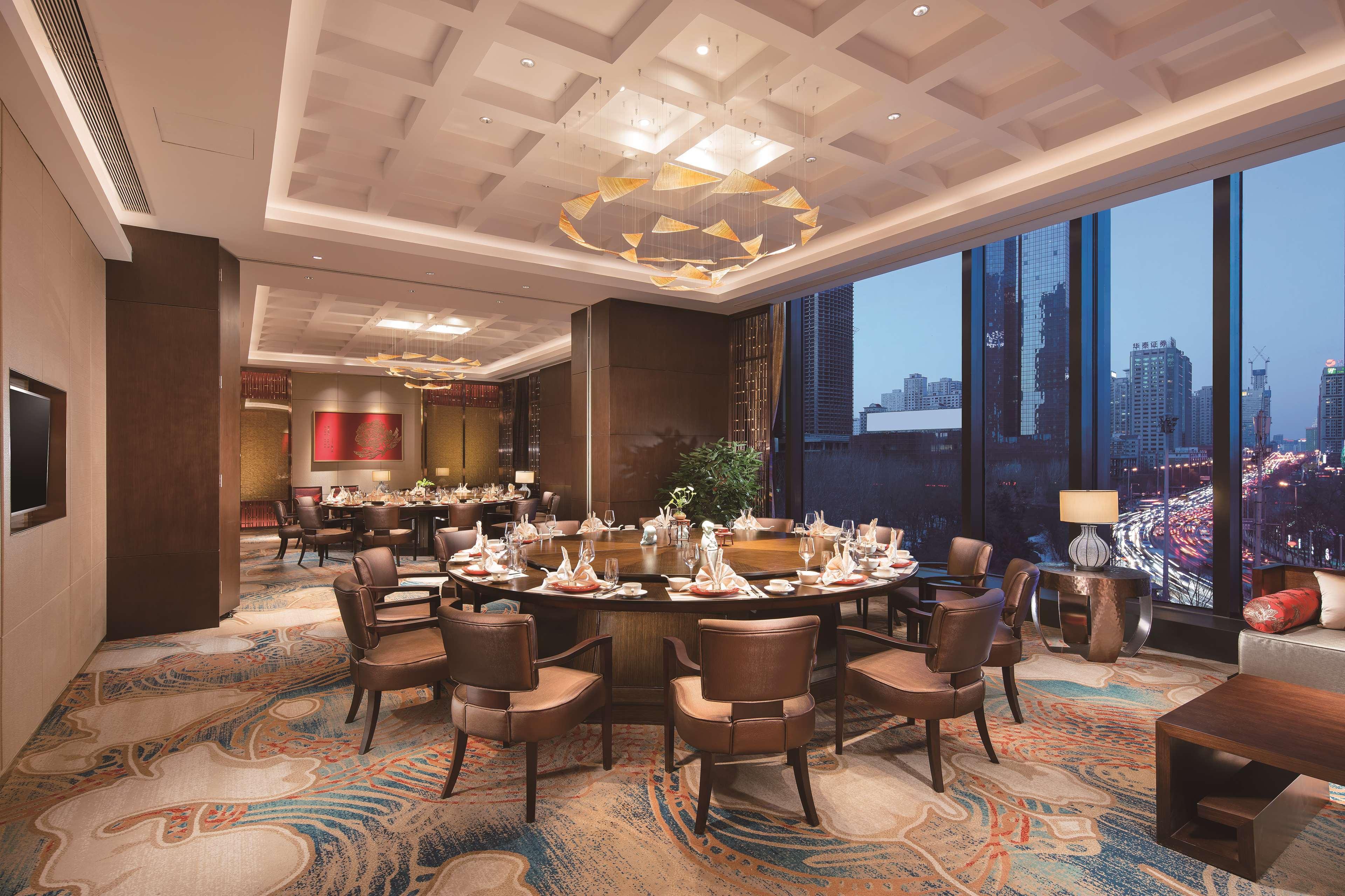 Hilton Shenyang Hotel Buitenkant foto